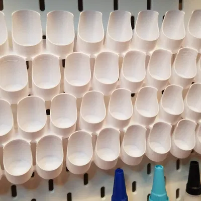 Giá đỡ chai sơn cho bảng treo IKEA Skadis