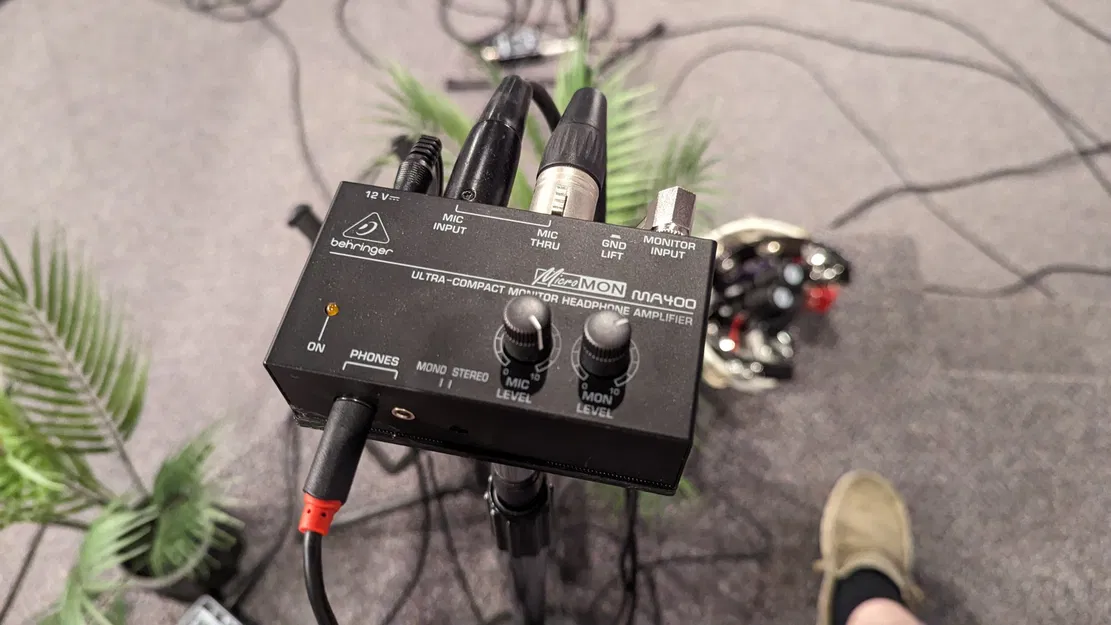 Giá đỡ mic cho Behringer MA400 và Mackie HM-4 - Image 2