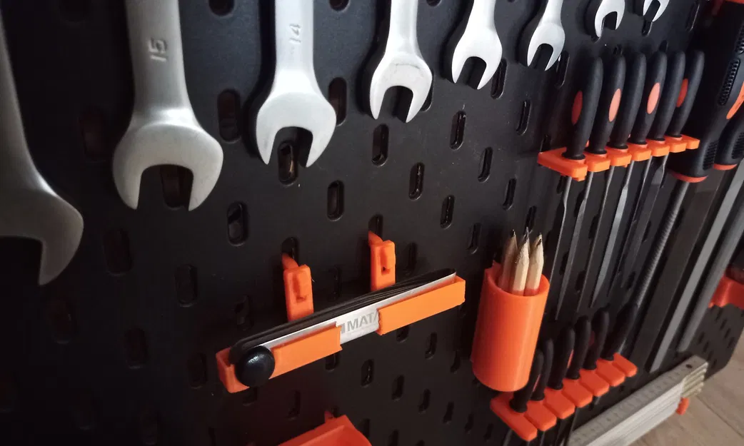 Giá đỡ thước đo cảm biến với móc đa năng | IKEA Skadis - Image 1