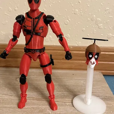 Nhân vật lady Deadpool và Wolverine trong bộ sưu tập