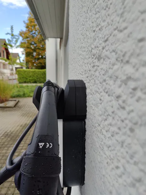 Giá đỡ cáp sạc gắn tường cho go-e Charger Gemini - Image 2