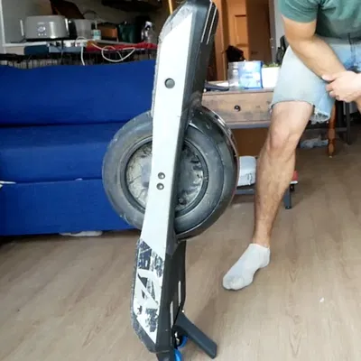 Giá đỡ bánh xe WheelStand cho Onewheel GT