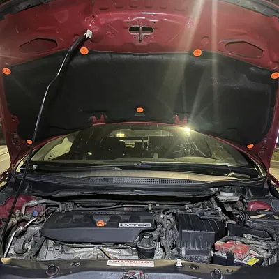 Cặp kẹp nắp ca-pô Honda Civic MK8