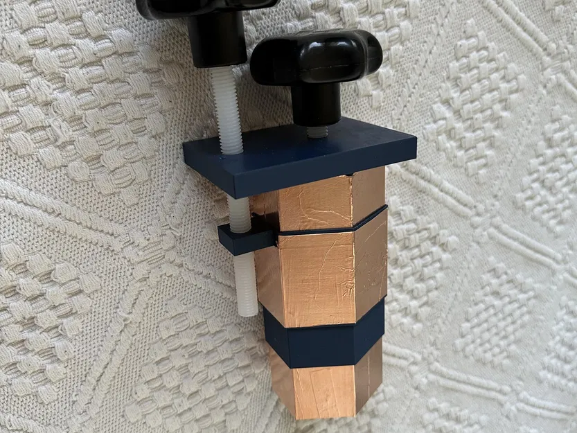 Bộ ghép hình lục giác cho ăng-ten ngắn gọn - Image 1