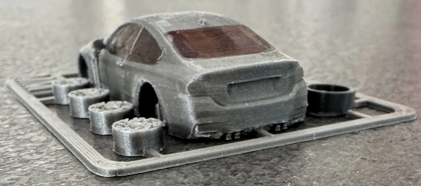 Thẻ kit BMW M4 chi tiết và thực tế - Image 7