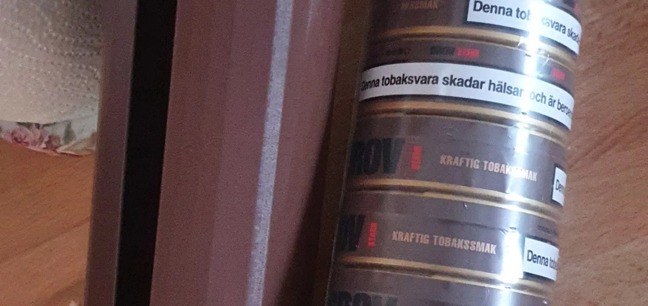 Giá đỡ snus cho tủ lạnh tiện dụng - Image 1