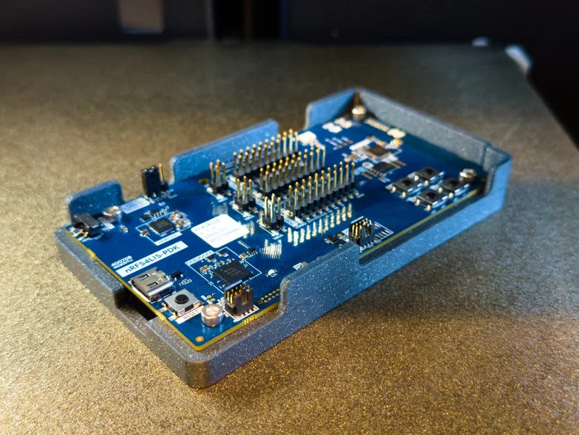 Mũ bảo hiểm nRF54L15 - Vỏ cho bộ phát triển Nordic nRF54L15-DK - Image 1