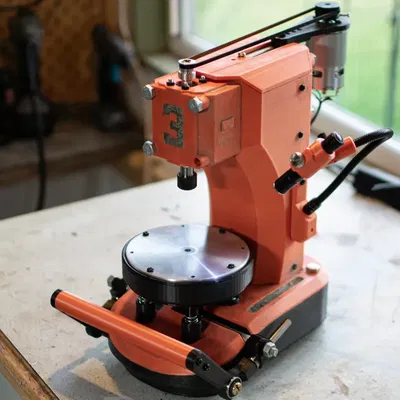 Máy khoan bàn nhạy cảm Model 3 in bằng bê tông