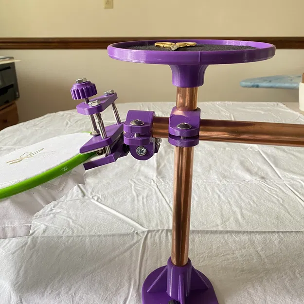 Giá đỡ thêu tay Clare: Ergonomic và dễ sử dụng - Image 6