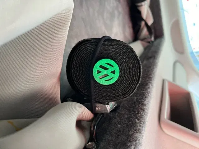 Giá đỡ dây đai cho mui xe VW Pop Top - Image 1