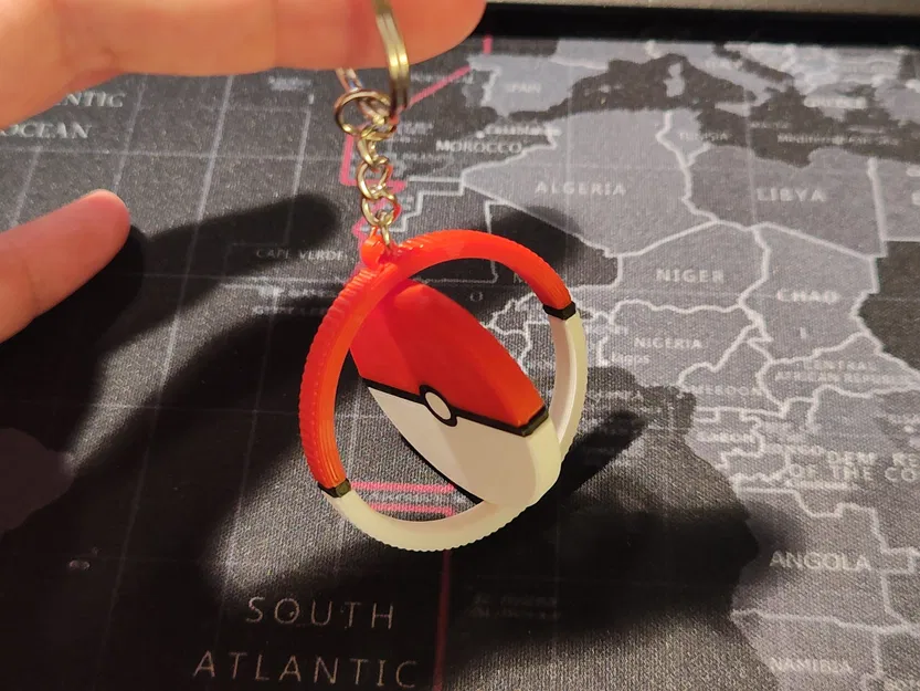 Móc khóa Pokeball xoay nhiều màu sắc in tại chỗ - Image 1