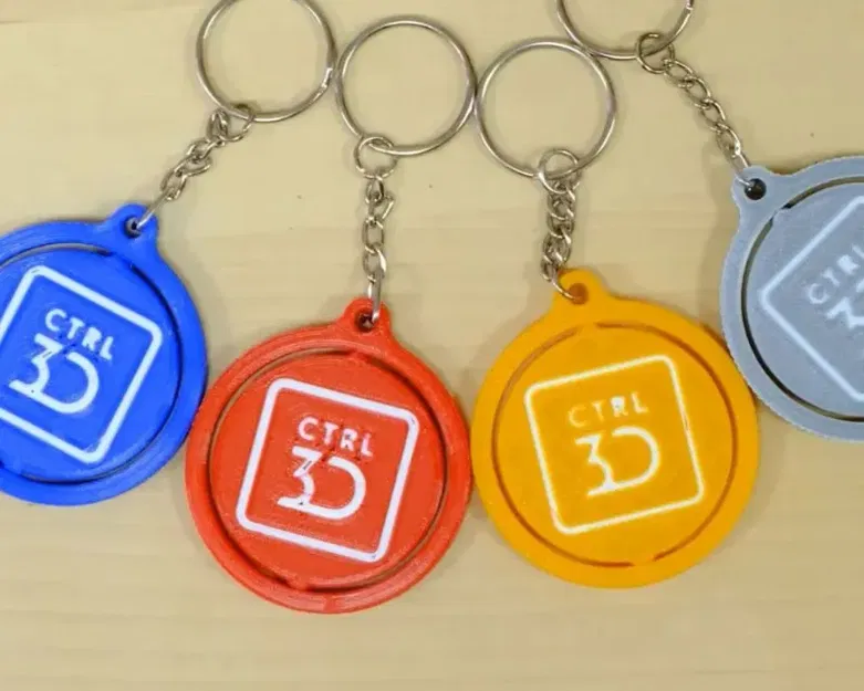 Móc khóa xoay đa màu sắc với logo Control3D - Image 1