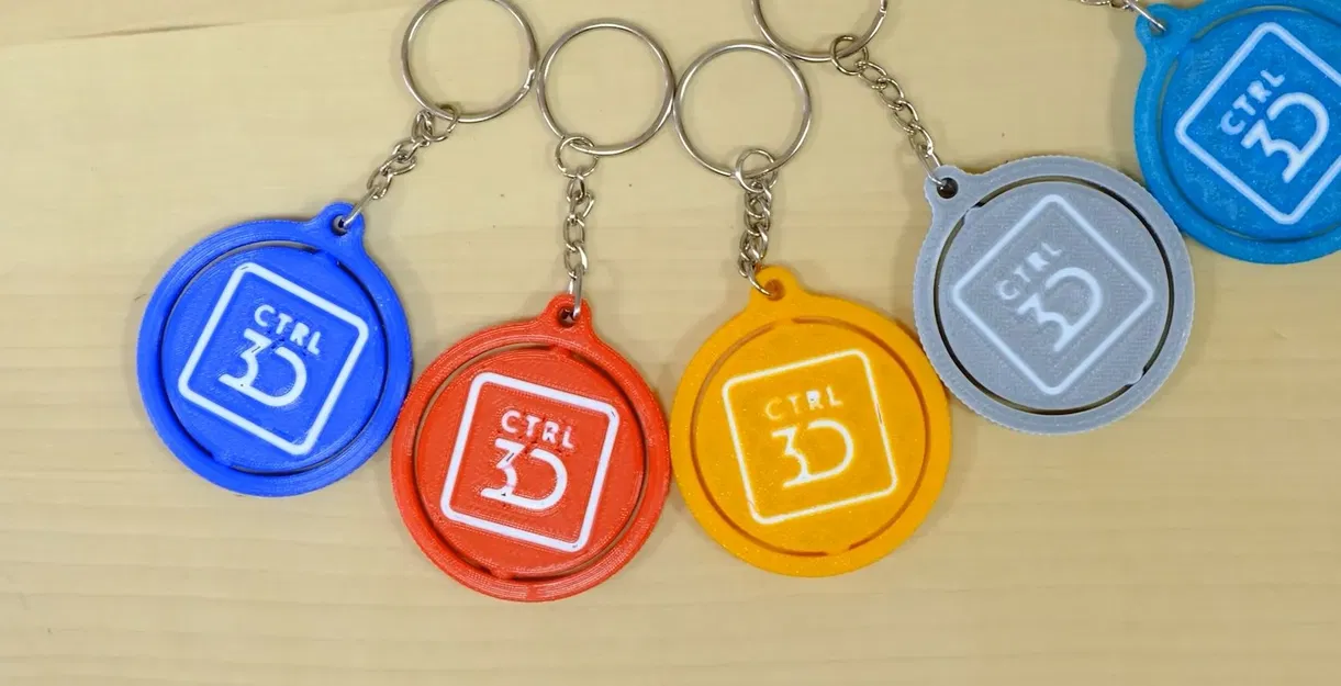 Móc khóa xoay đa màu sắc với logo Control3D - Image 4