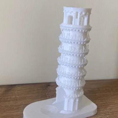 Tháp nghiêng Pisa - Tháp xúc xắc độc đáo