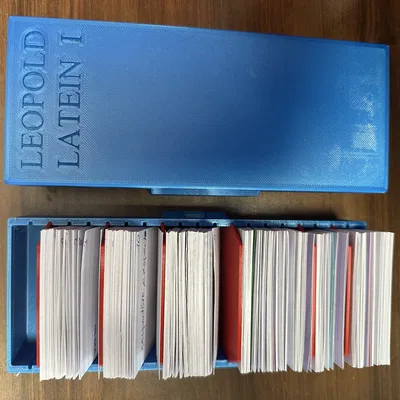 Hộp thẻ chỉ mục V2 (DIN A8) với ngăn chia linh hoạt và nắp đ...