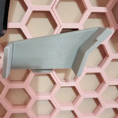 Giá đỡ kẹp IWISS cho Tường Lưu Trữ Tổ Ong và Multiboard