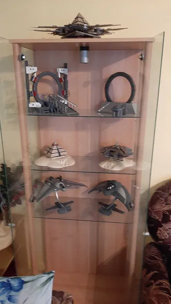 Mô hình máy bay chiến đấu F-302 từ vũ trụ Stargate - Image 6