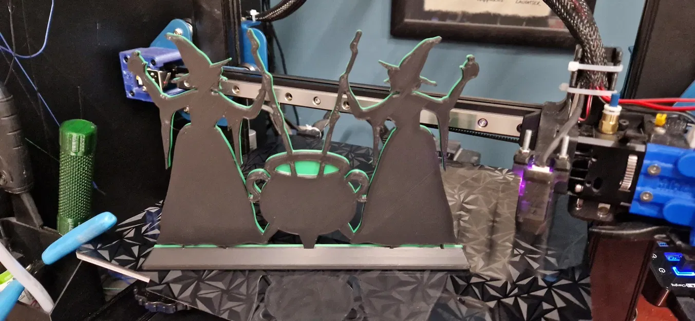 Hai phù thủy đang chế tạo thuốc bí truyền - Image 1