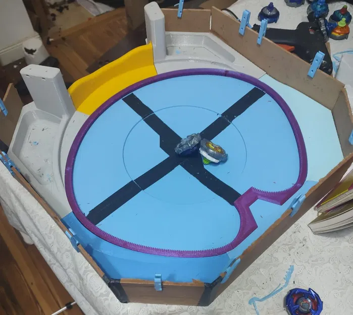 Sân đấu Beyblade X giống như sân Takara Tommy - Image 4