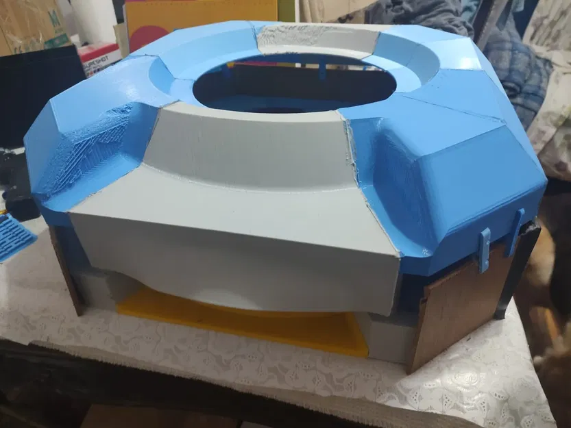 Sân đấu Beyblade X giống như sân Takara Tommy - Image 5