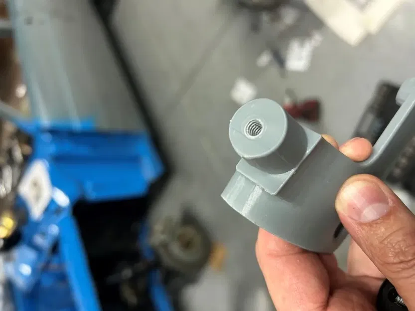 Giá đỡ điện thoại R50-R53 Mini Cooper với boss gắn ren - Image 3