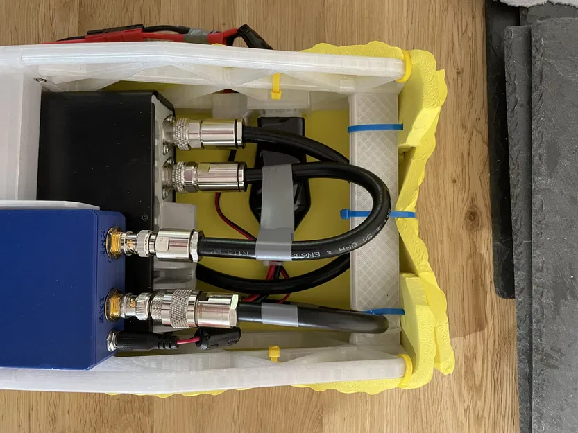 Khung di động cho máy phát Yaesu FT-857D - Image 10