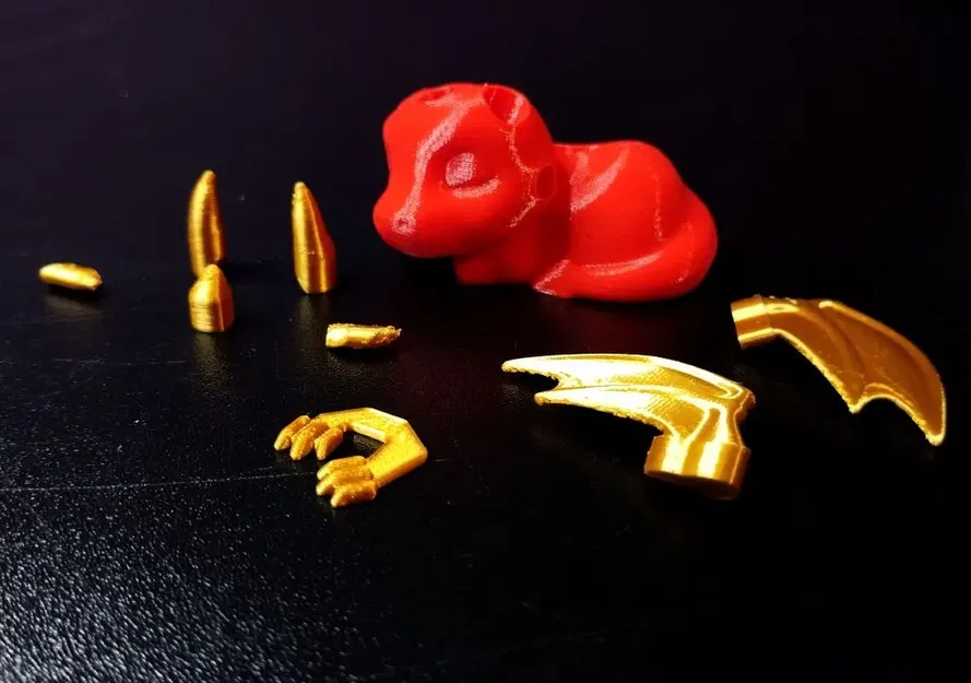 Rồng con dễ thương đang ngủ với hai màu sắc - Image 2