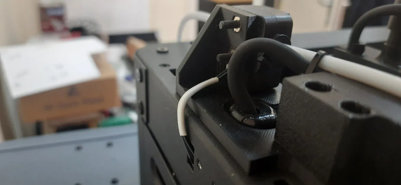 Giá đỡ dây kéo cho máy in 3D Flashforge Adventurer 5M - Image 2