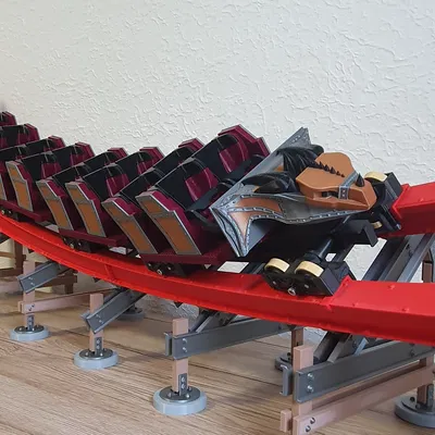 Tàu lượn siêu tốc hybrid Zadra tại Energylandia