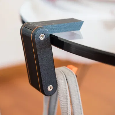 Móc treo túi xách gập gọn tiện lợi