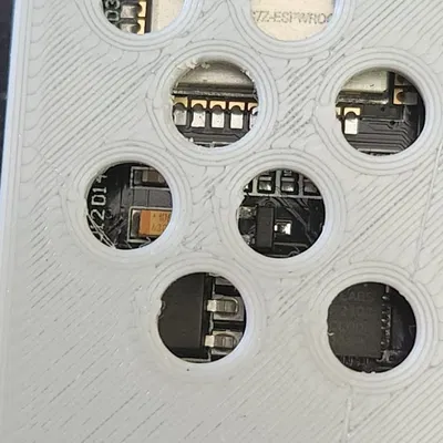 Vỏ bảo vệ đơn giản cho ESP32 Dev Kit V1