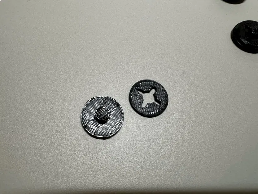 Giá đỡ/clip giữ số chạy cho áo thể thao - Image 4