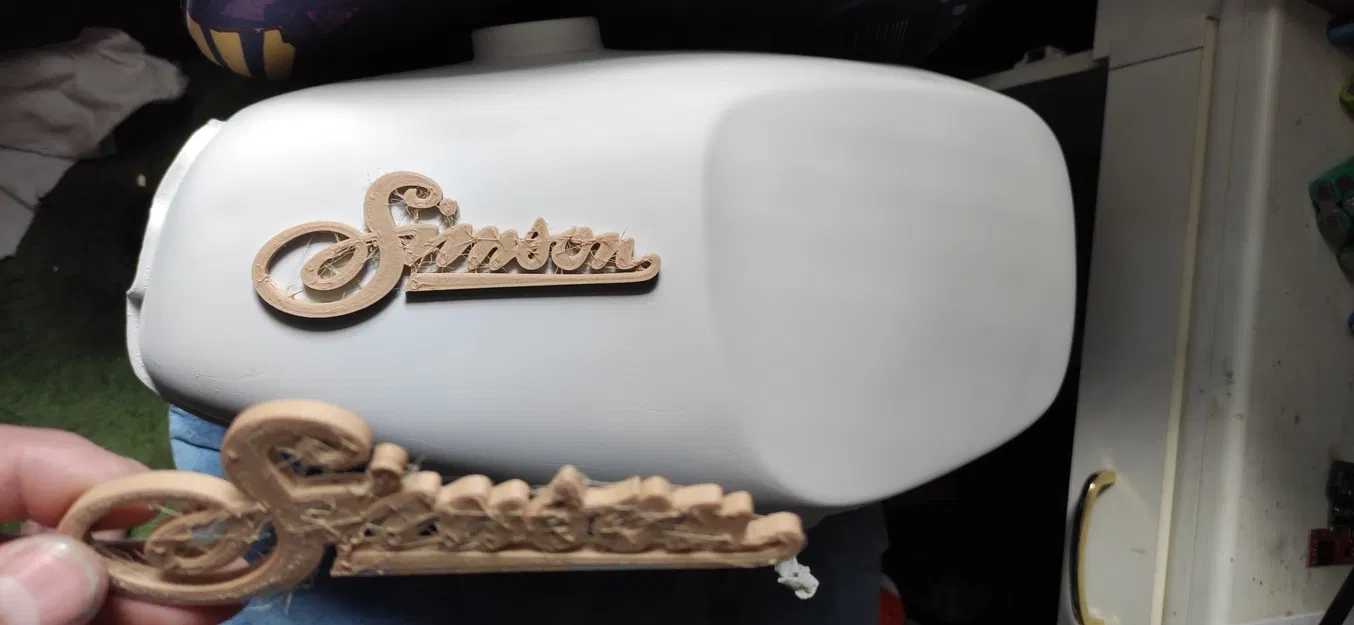 Chữ ký Simson cổ cho bình xăng hoặc nắp bên - Image 1