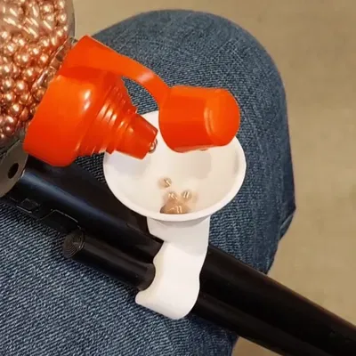 Phễu nạp BB gắn trên súng BB Red Ryder
