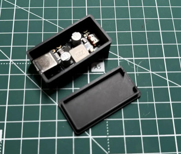 Bộ chuyển đổi Type-C USB PD65W DC 5.5X2.1 cho điện áp 8-32V - Image 1