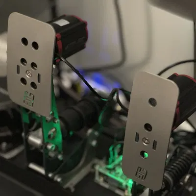 Bộ chuyển đổi Simagic P-HPR cho bàn đạp Heusinkveld Sprint