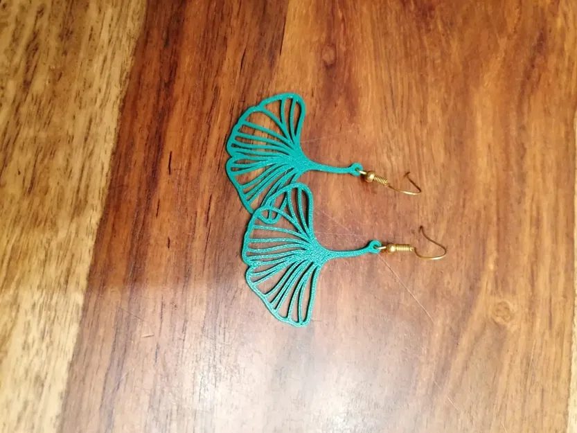 Bông tai hình lá ginkgo độc đáo - Image 1