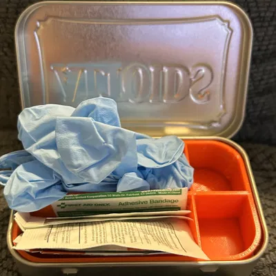 Bộ dụng cụ y tế cá nhân Altoids IFAK siêu nhẹ