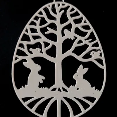 Thỏ phục sinh dưới gốc cây