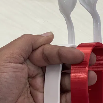 Giá đỡ thìa và nĩa cho người khuyết tật