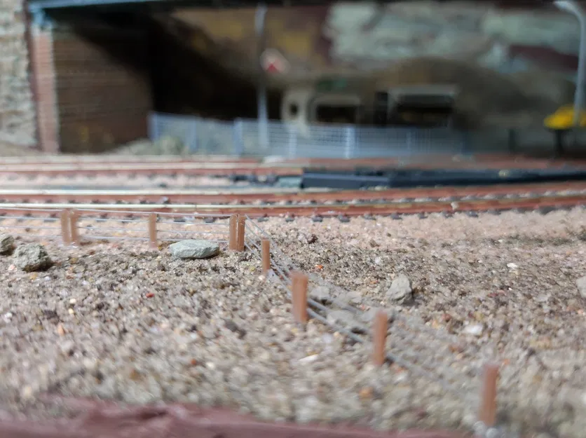 Hàng rào đồng cỏ quy mô N cho mô hình đường sắt - Image 3