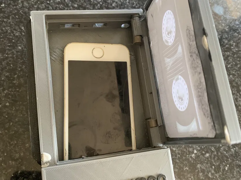 Walkman WM-8 của Max trong Stranger Things mùa 4 - Image 2