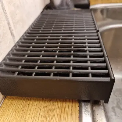 Giá đỡ chậu rửa với thiết kế thoát nước thông minh