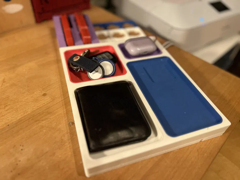 Giá đỡ sạc AirPods và điện thoại theo tiêu chuẩn Gridfinity - Image 1