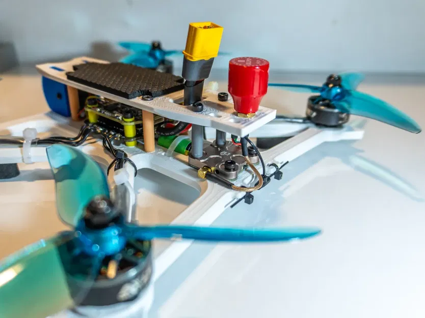 Drone FPV 5 inch khung G4ZO x2 thiết kế riêng - Image 2