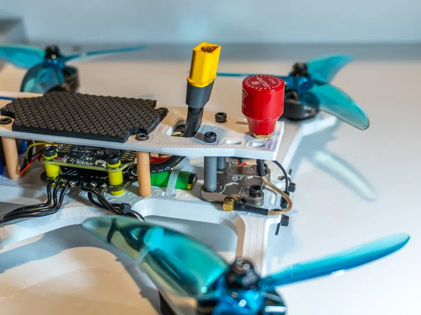 Drone FPV 5 inch khung G4ZO x2 thiết kế riêng - Image 3