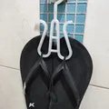 Giá treo dép xỏ ngón và dép đi trong nhà - Thumbnail 1