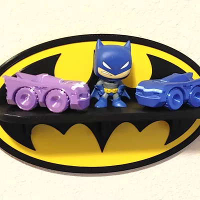 Giá đỡ biểu tượng dơi vàng của Batman