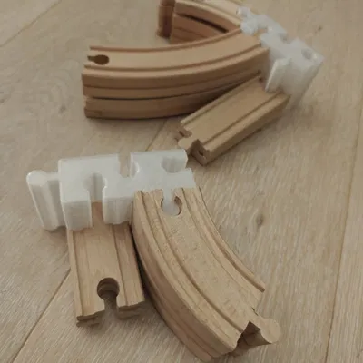 Giá đỡ tổ chức đường ray Brio gọn gàng