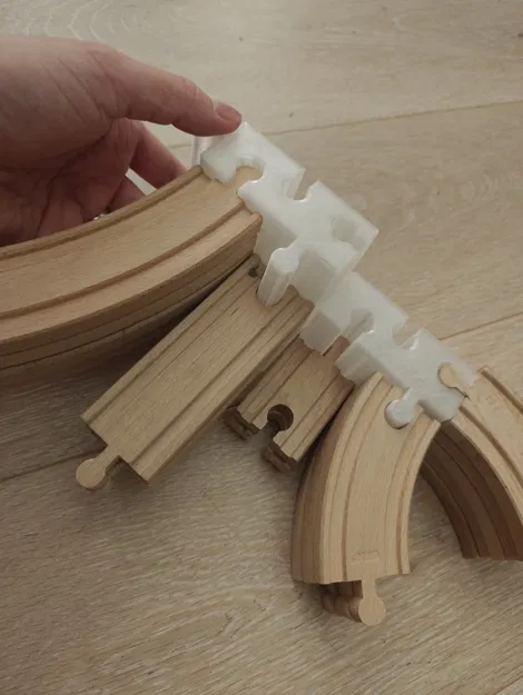 Giá đỡ tổ chức đường ray Brio gọn gàng - Image 2